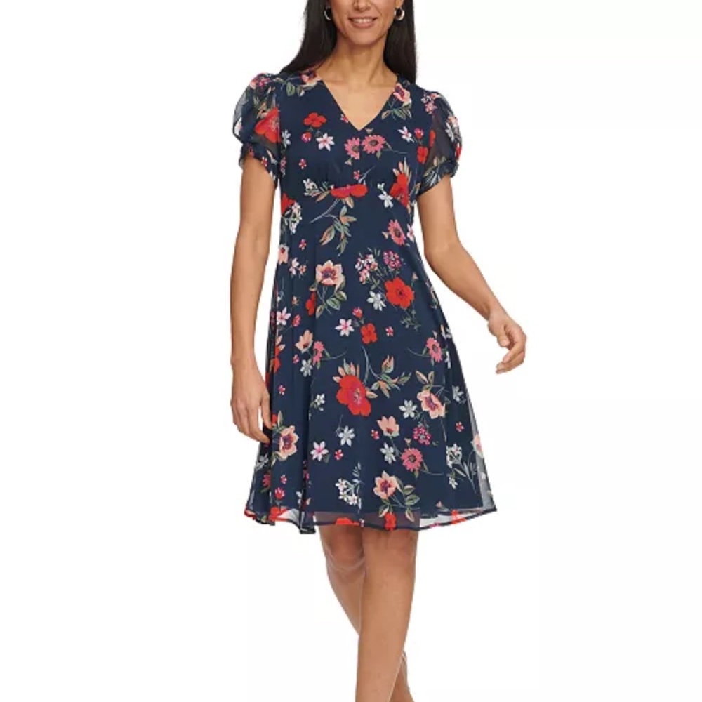 Calvin Klein Chiffon Tulip-Sleeve Knee-Length Dress